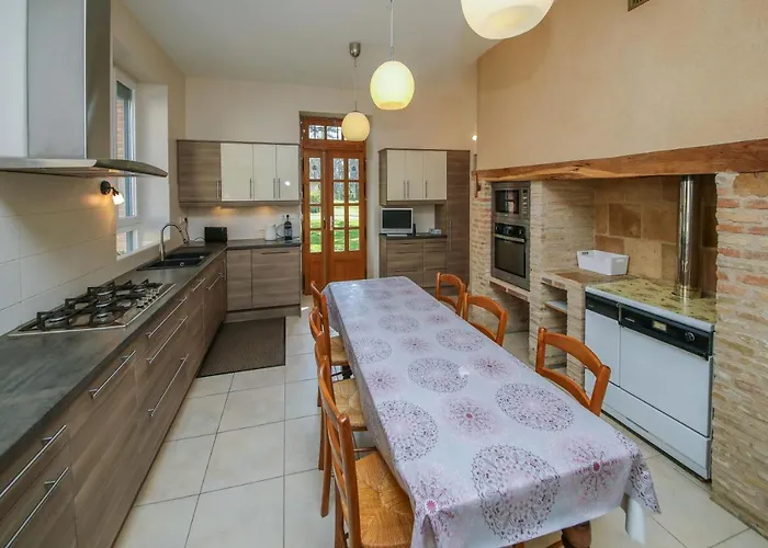 Babanel Casa de Férias Montans